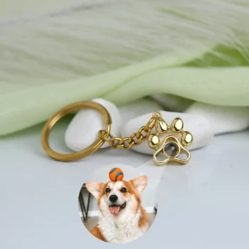 Custom paw projection photo keychain, thoughtful pet lover birthday gift.