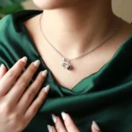 personalized pet paw name engraved necklace