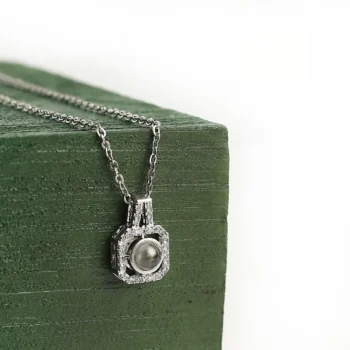 Personalized heart padlock pendant with hidden projection image, a romantic gift that locks memories in love.