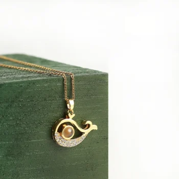 Personalized sea wave projection jewelry with a hidden photo, a timeless gift that captures emotion and movement.