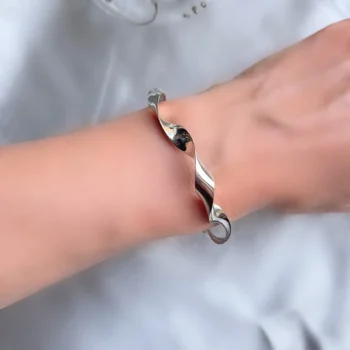 Solid Sterling Silver 925 Wrought Twist Bracelet