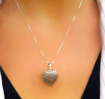925 Sterling Silver Detailed Heart Locket Keepsake Pendant Necklace