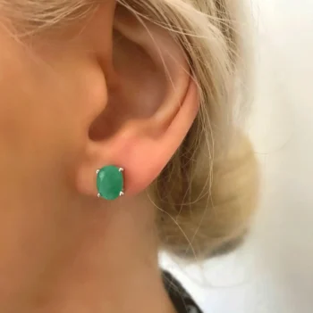 Genuine Natural Emerald Oval Solitaire 6 × 8 mm Silver Stud Earrings