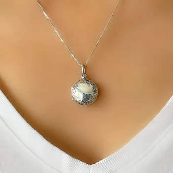 Sterling Silver Round Engraved Keepsake Locket Pendant Necklace