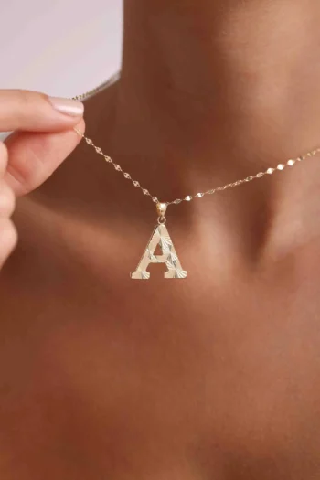 14K Solid Gold Shiny Initial Necklace – Personalised Letter Pendant