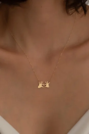 14K Solid Gold Dainty Heart Hand Necklace – Tiny Gold Heart Necklace