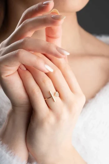 14K Solid Gold Tiny Heart & Bar Ring – Minimalist Open Heart Ring